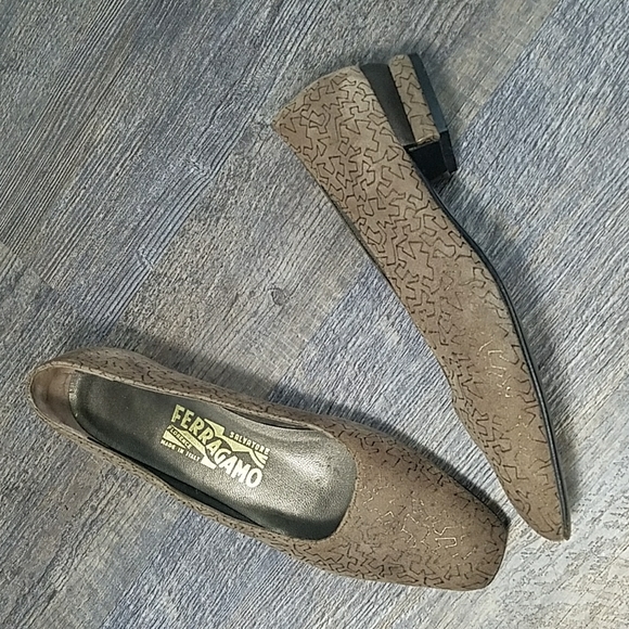 Salvatore Ferragamo Shoes - Salvatore FERRAGAMO Size 7 AA Tan Suede Leather  Gold design Low Heel